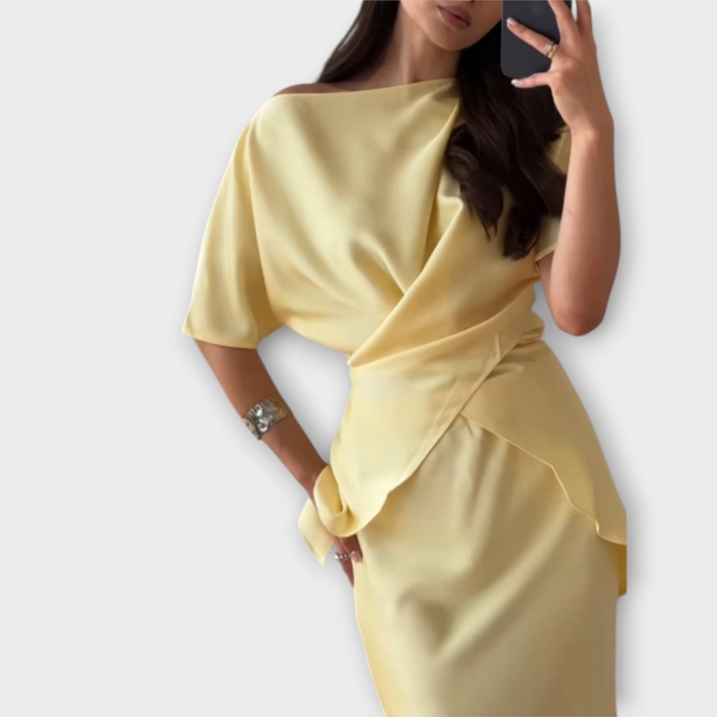 Finja - Top na jedno ramię z węzłem z przodu i zestaw spódnicy