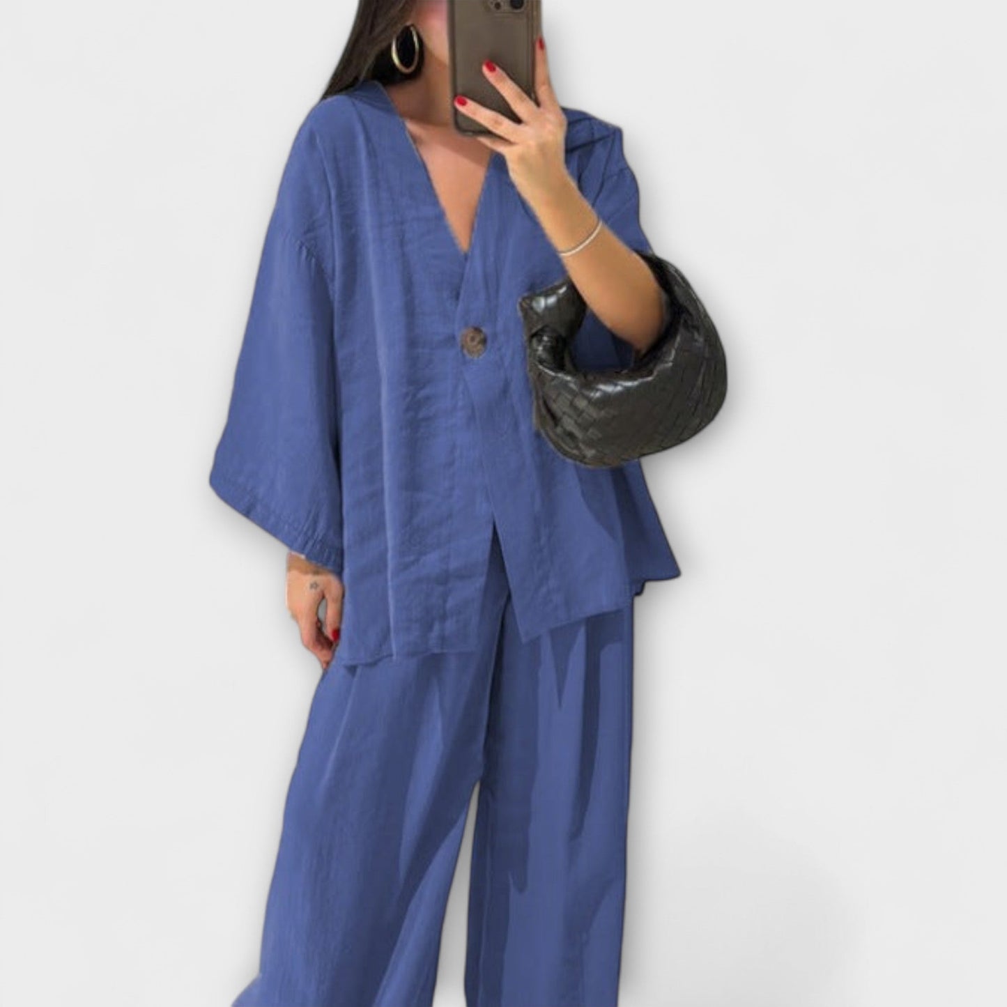 Aurora - Luźna bluzka z dekoltem w serek oraz spodnie