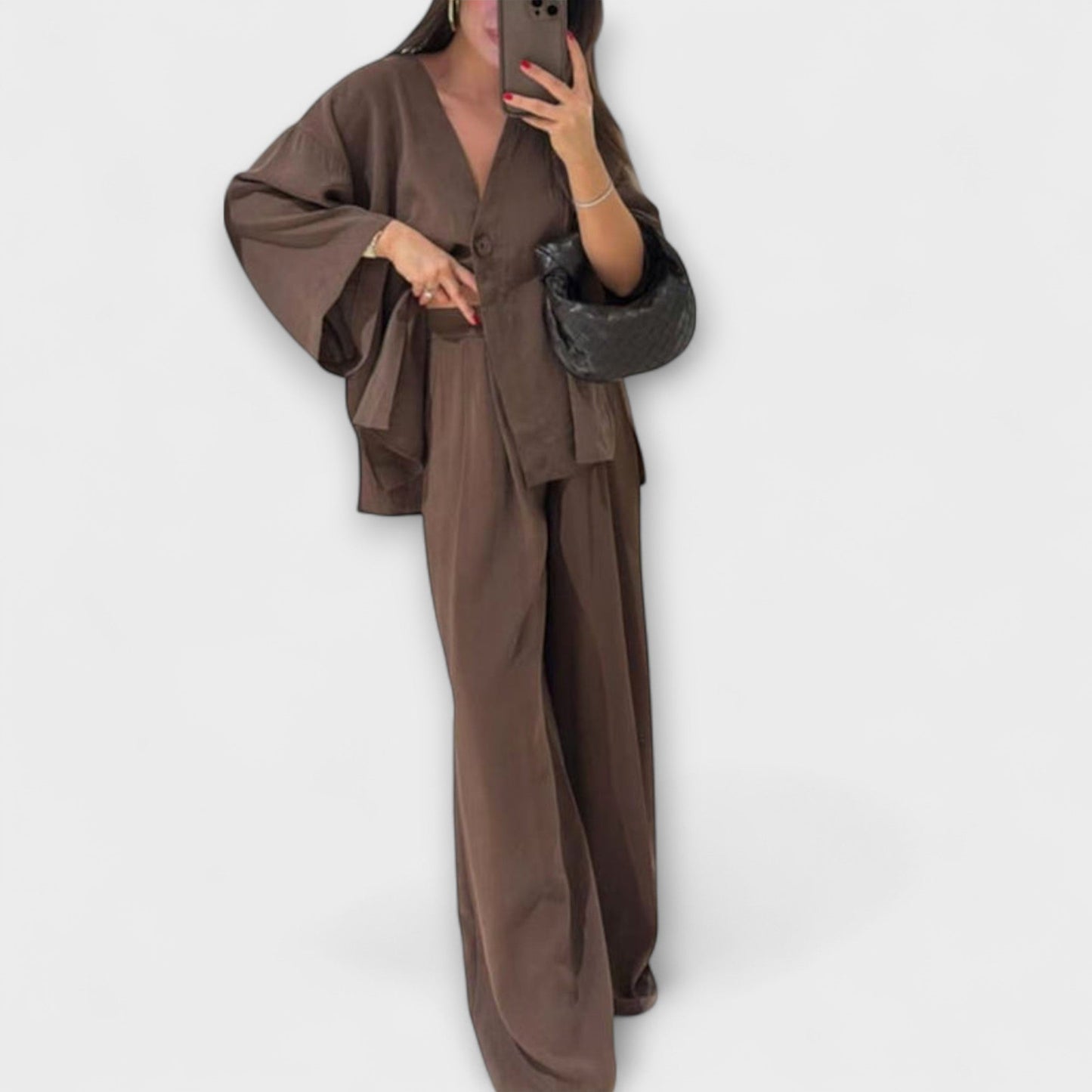 Aurora - Luźna bluzka z dekoltem w serek oraz spodnie