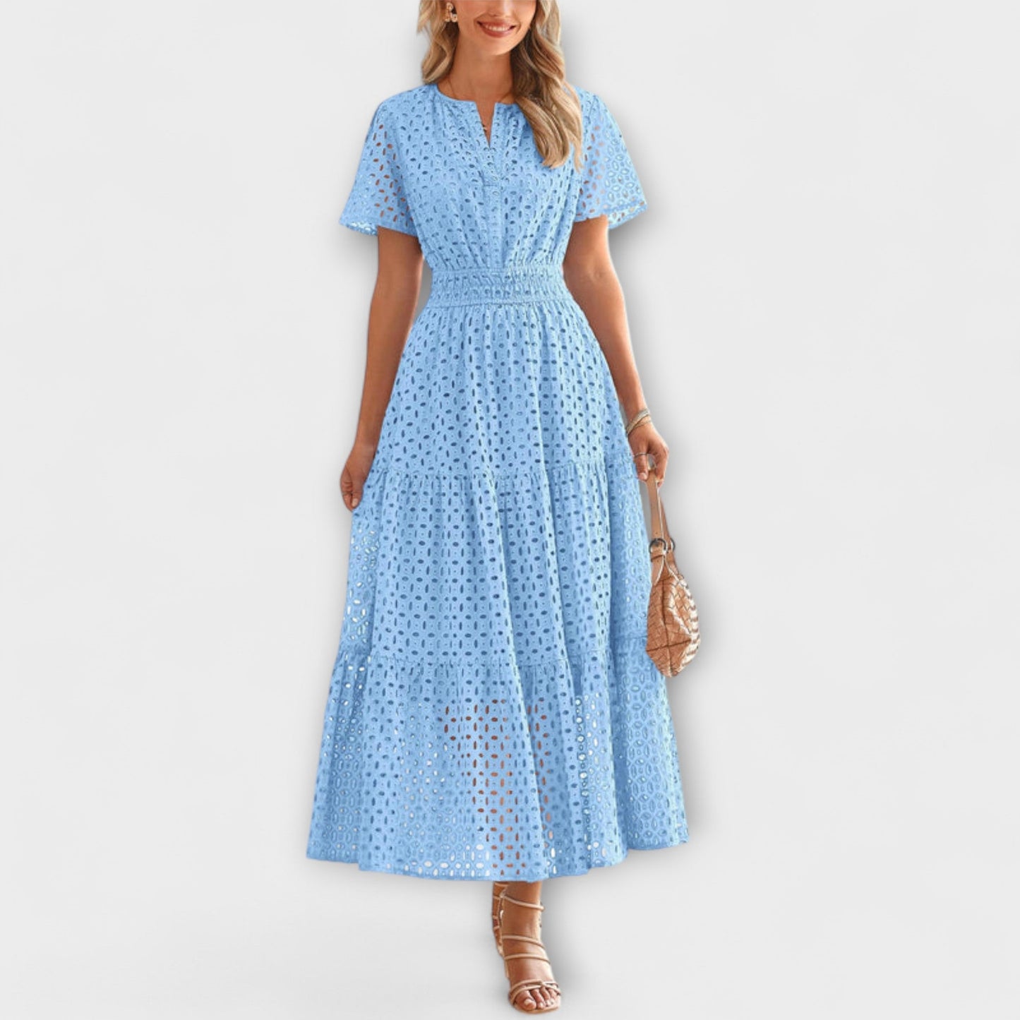 Aurora - Elegancka Letnia Sukienka z Koronką